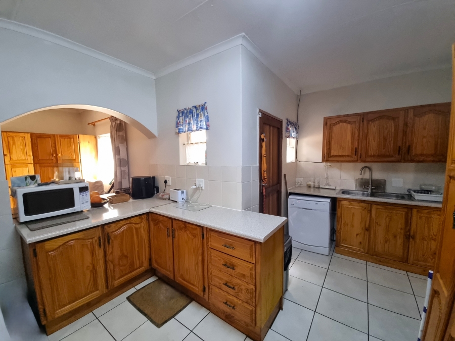 3 Bedroom Property for Sale in Safari Gardens North West